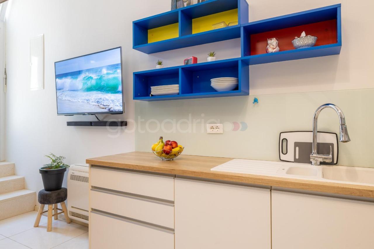 Modern Duplex Studio Tommy Makarska Exterior photo