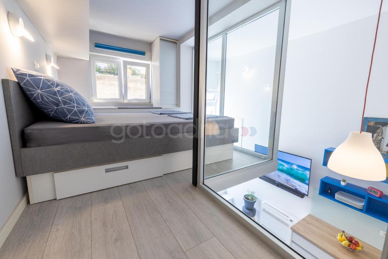 Modern Duplex Studio Tommy Makarska Exterior photo
